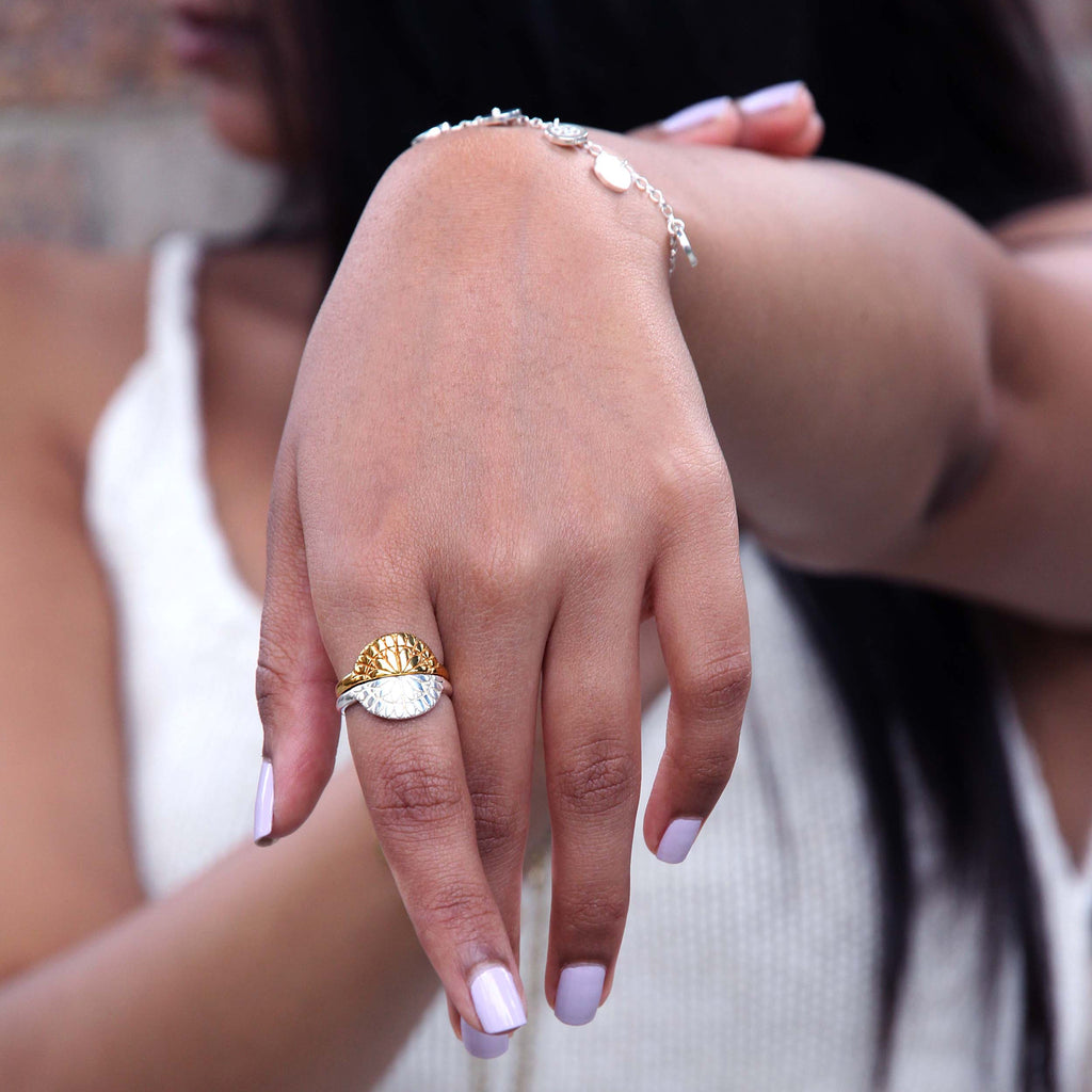 Moonstone Ring - Gold